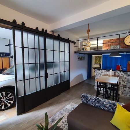 Loft City Center+Free Parking Севилья Экстерьер фото